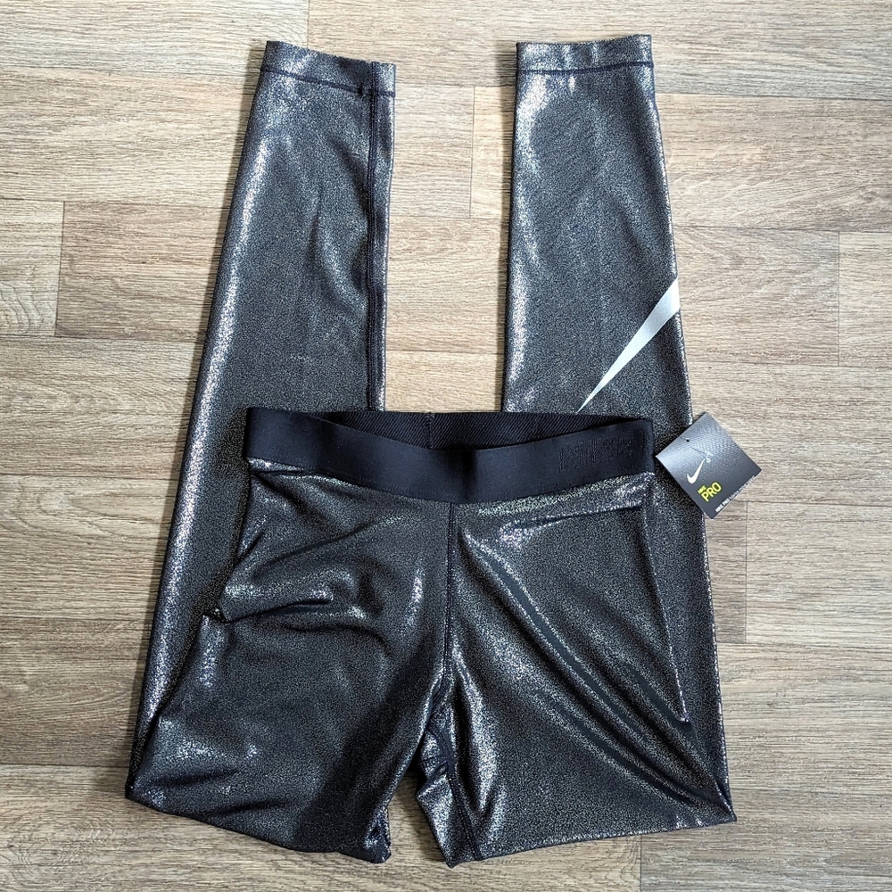 NWT Nike Pro Training Shimmer Metallic Black Silver Leggings Size Small - Picture 2 of 9